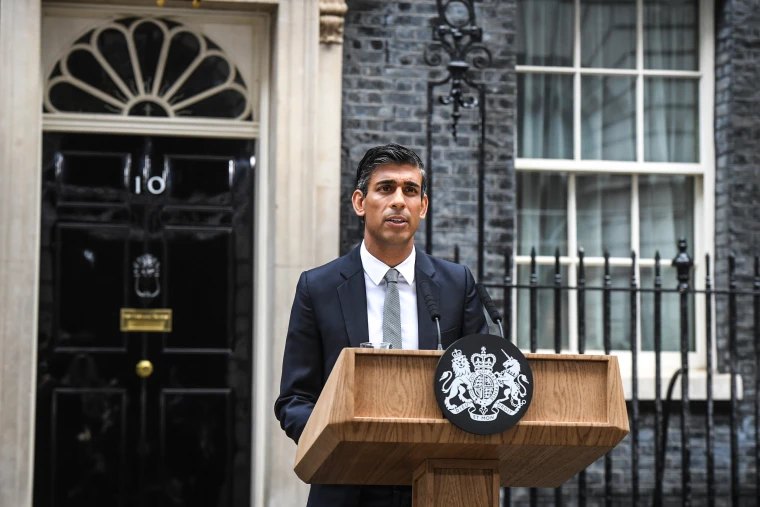 New Prime Minister promises to place Conservative 2019 manifesto at heart of his administration as Grant Shapps replaces Jacob Rees-Mogg at BEIS