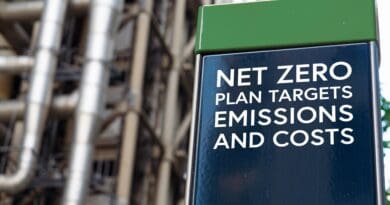 ‍The UK has set ambitious targets to fully decarbonize the electricity system by 2035 and achieve net-zero emissions by 2050. These goals require a major transition across industry, regulation, and government policy.