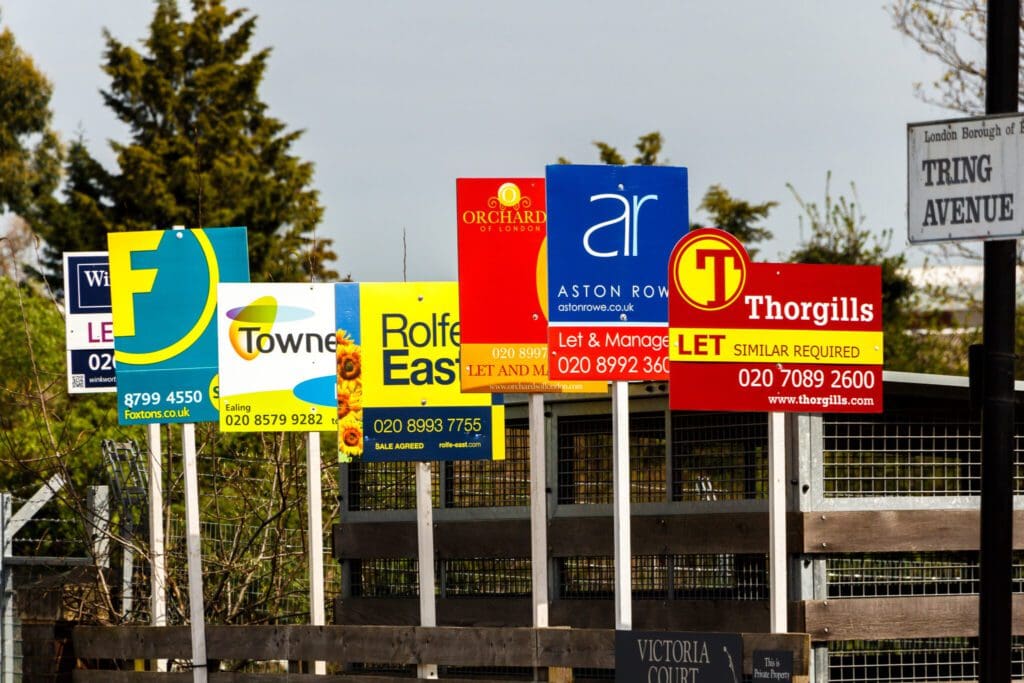 The Advantages of Selling Your Home to a Cash Buyer