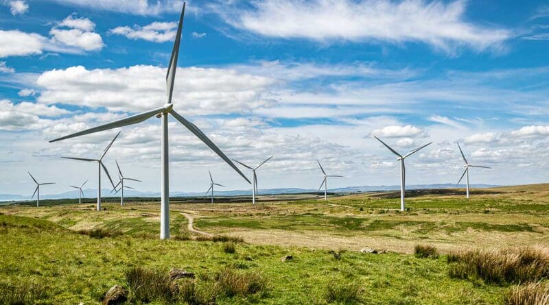 A de facto ban on onshore wind farms in England has been lifted, fulfilling a promise by Energy Secretary Ed Miliband to remove two significant planning barriers introduced by David Cameron in 2015. These barriers had effectively halted new wind farm installations.