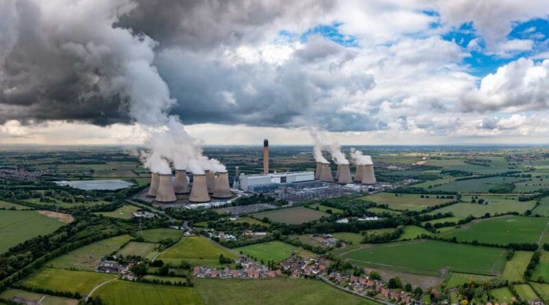 Solar overtakes coal in EU electricity mix for the first time