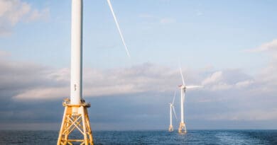 Renewable electricity generation in Northern Ireland is moving in the wrong direction, according to industry leaders, after new figures showed a third consecutive annual decline.