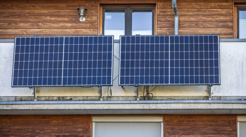 Plug-in solar panels have gone on sale in the UK for the first time, with Argos this week becoming the first major retailer to stock the DIY systems, giving households that cannot fit rooftop panels a route to generating their own electricity.